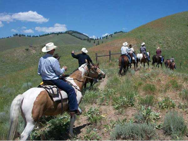 Horseback riding Idaho, Rawhide Outfitters