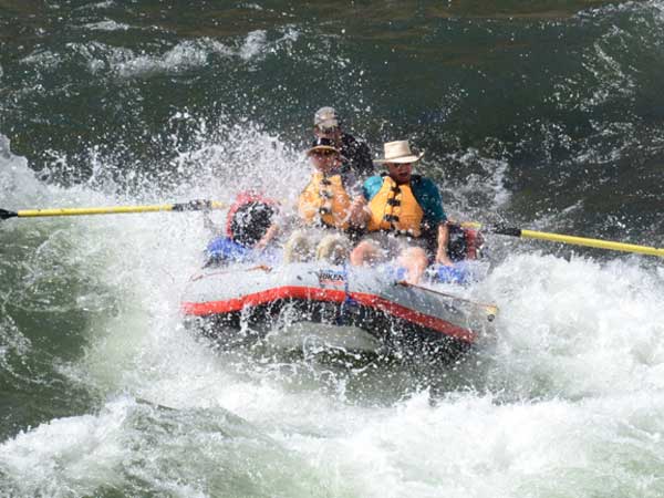 Salmon River Rafting, Catch the Waves